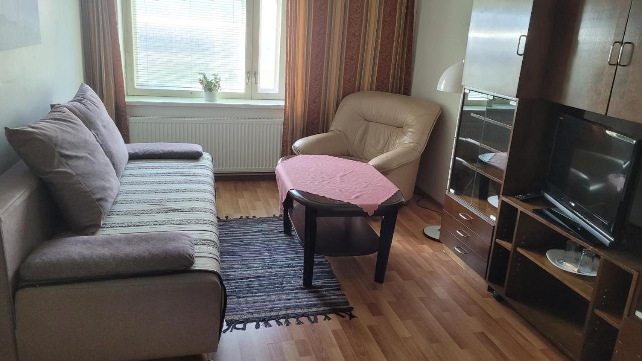 Nepi Hotell Талин Екстериор снимка