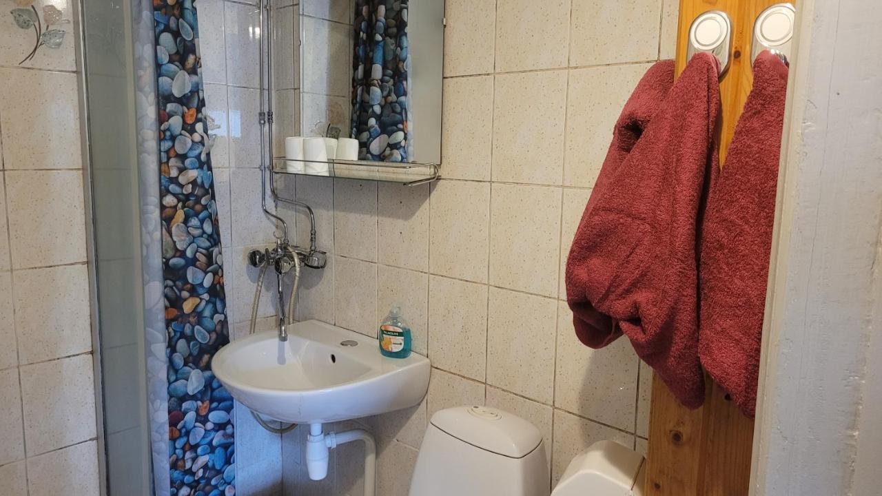 Nepi Hotell Талин Екстериор снимка