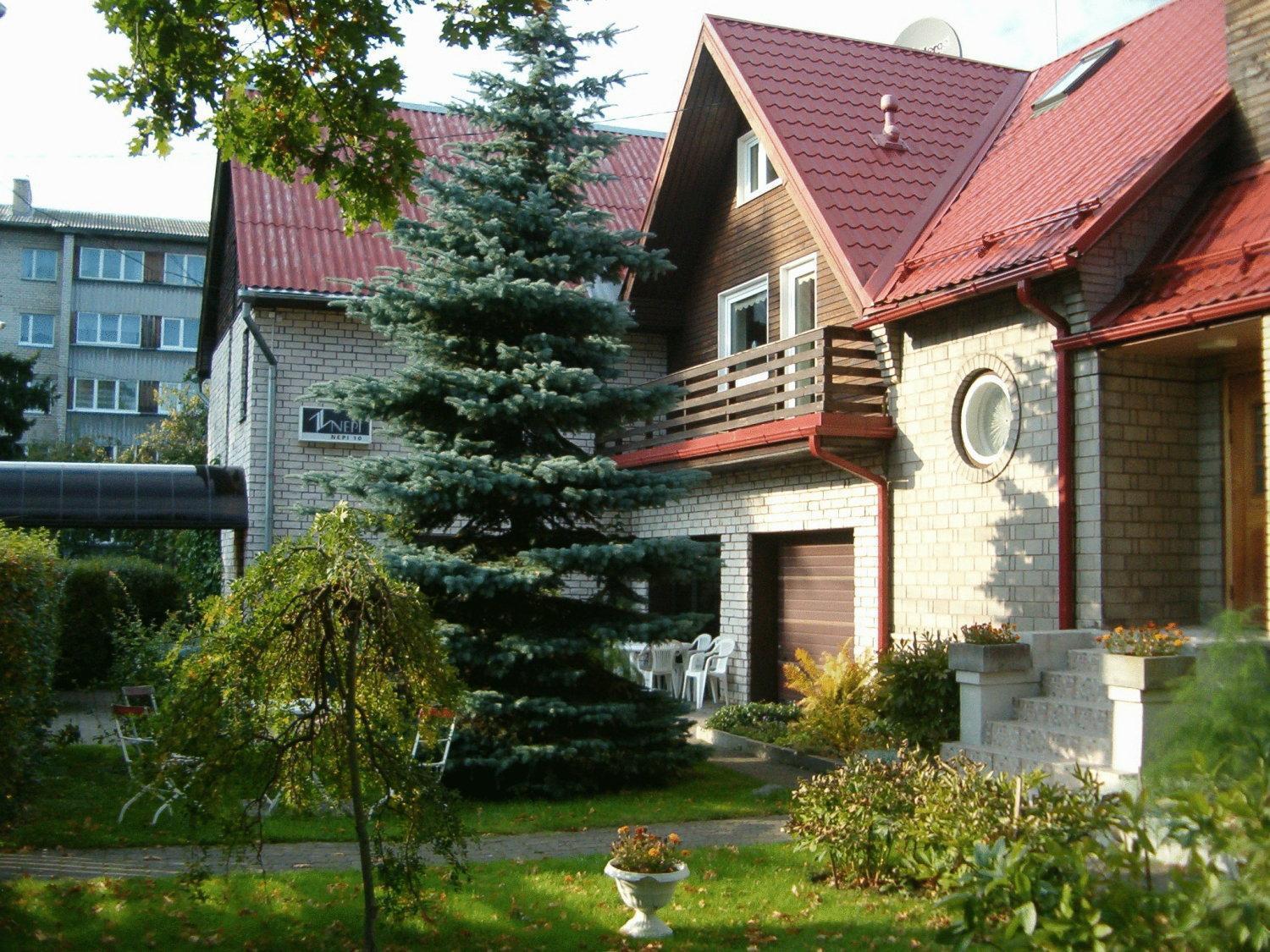 Nepi Hotell Талин Екстериор снимка